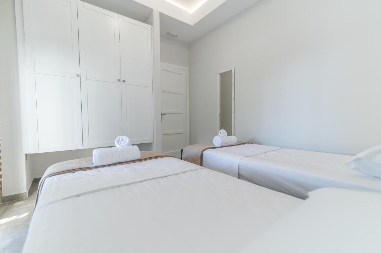Camara Suite คอสทาวน์ ภายนอก รูปภาพ